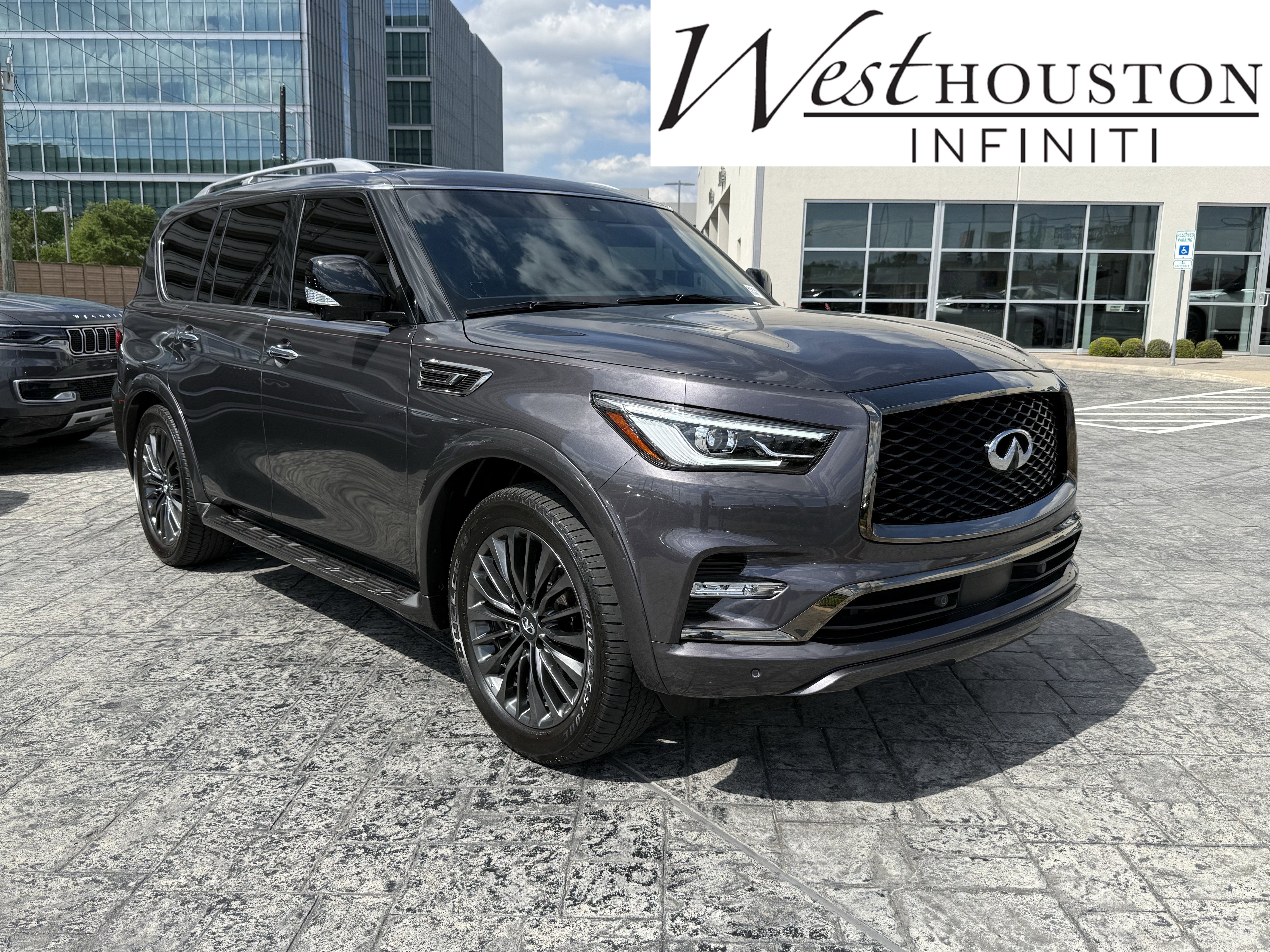 Certified 2024 INFINITI QX80 Sensory AWD/4WD image 1