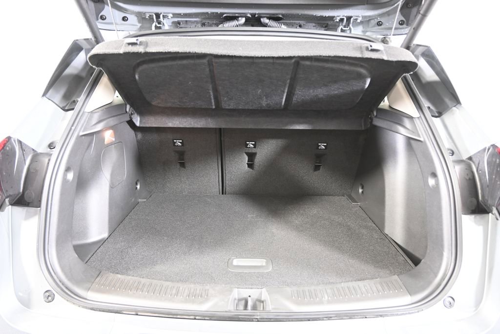 Used 2023 Buick Encore GX Select w/ Sport Touring Package image 16