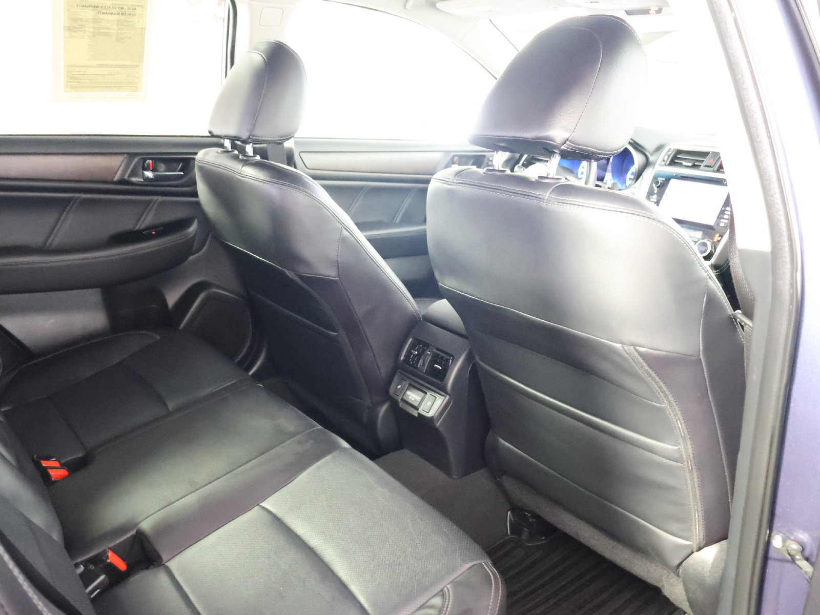 Used 2018 Subaru Outback 3.6R Limited AWD/4WD image 45