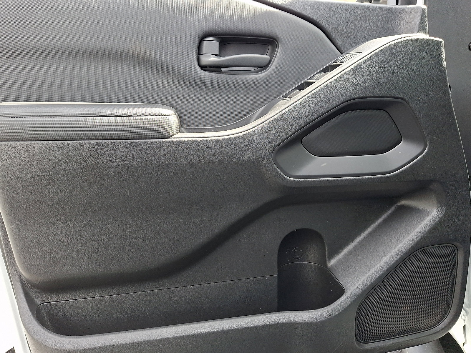 Used 2022 Nissan Frontier S w/ Technology Package image 12