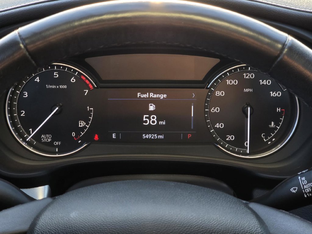 Used 2023 Cadillac XT4 Premium Luxury w/ Cold Weather Package FWD image 35