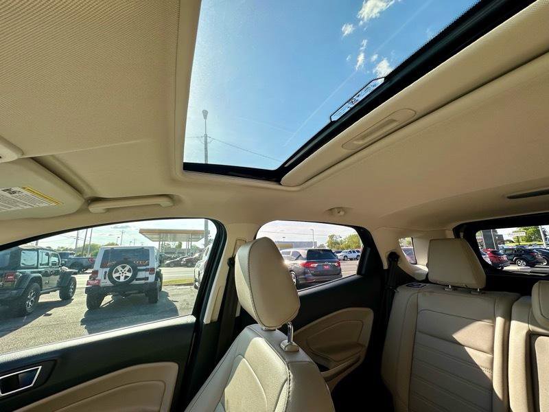 Used 2022 Ford EcoSport Titanium image 28