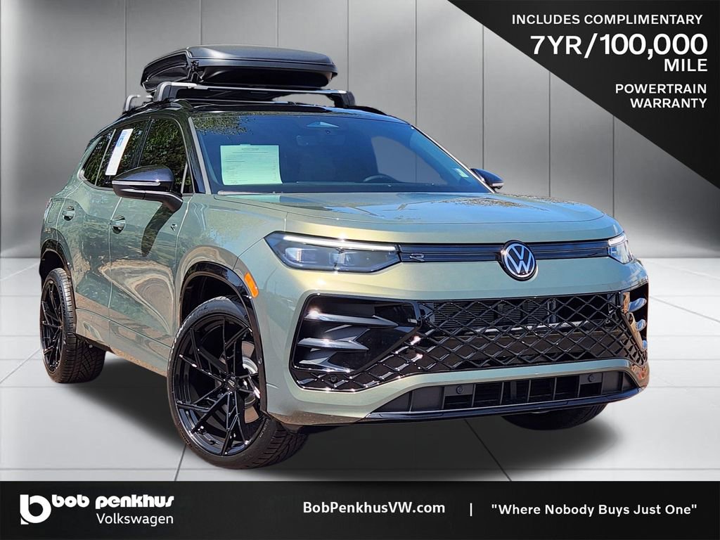 New 2026 Volkswagen Tiguan SE R-Line AWD/4WD image 1