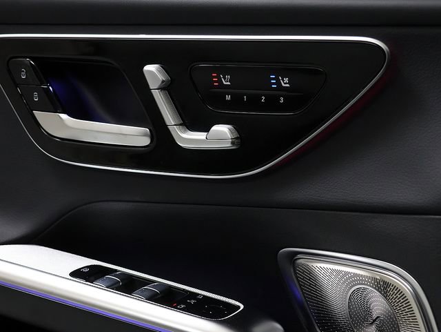 New 2026 Mercedes-Benz GLC 350e 4MATIC image 25