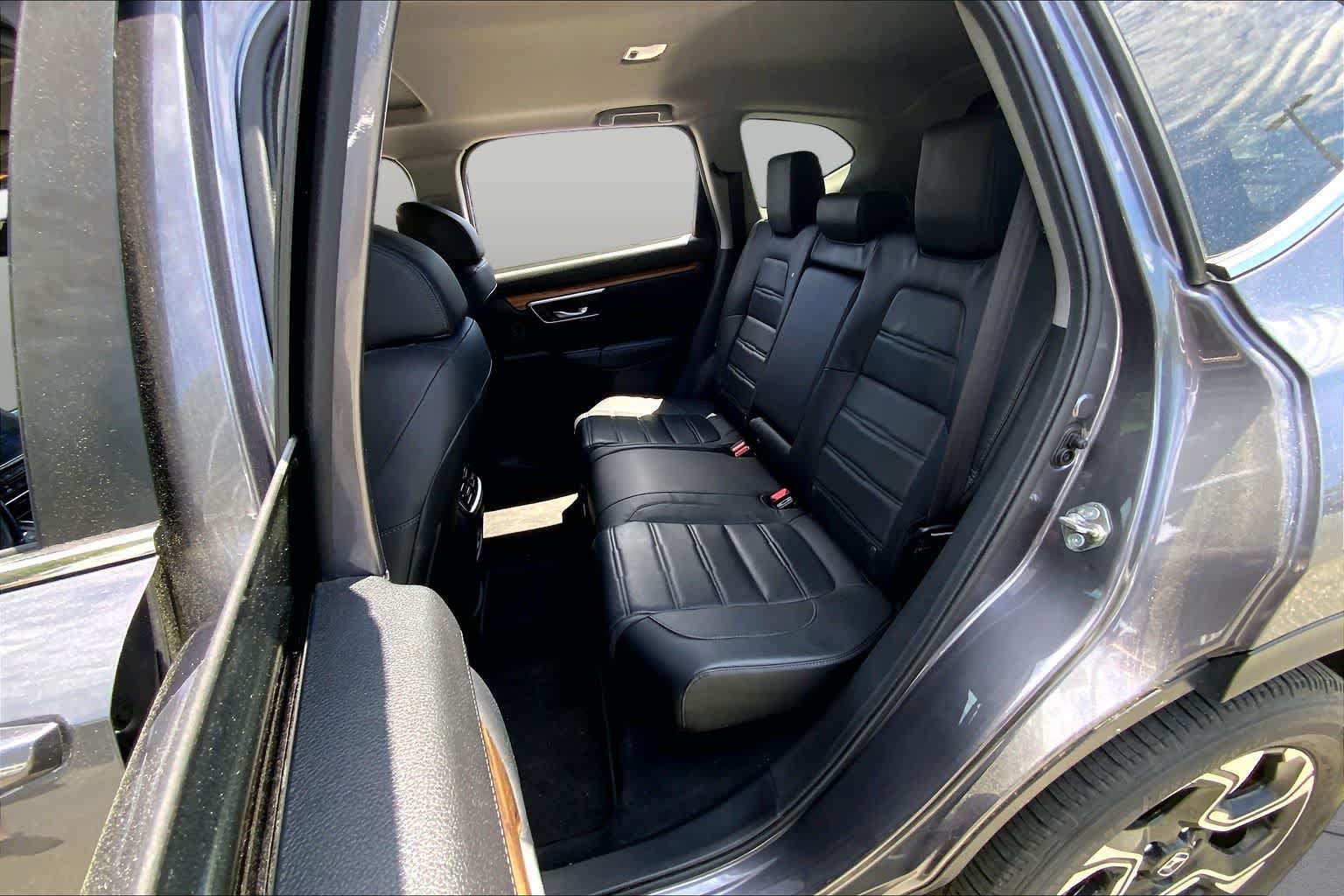 Used 2018 Honda CR-V Touring image 21