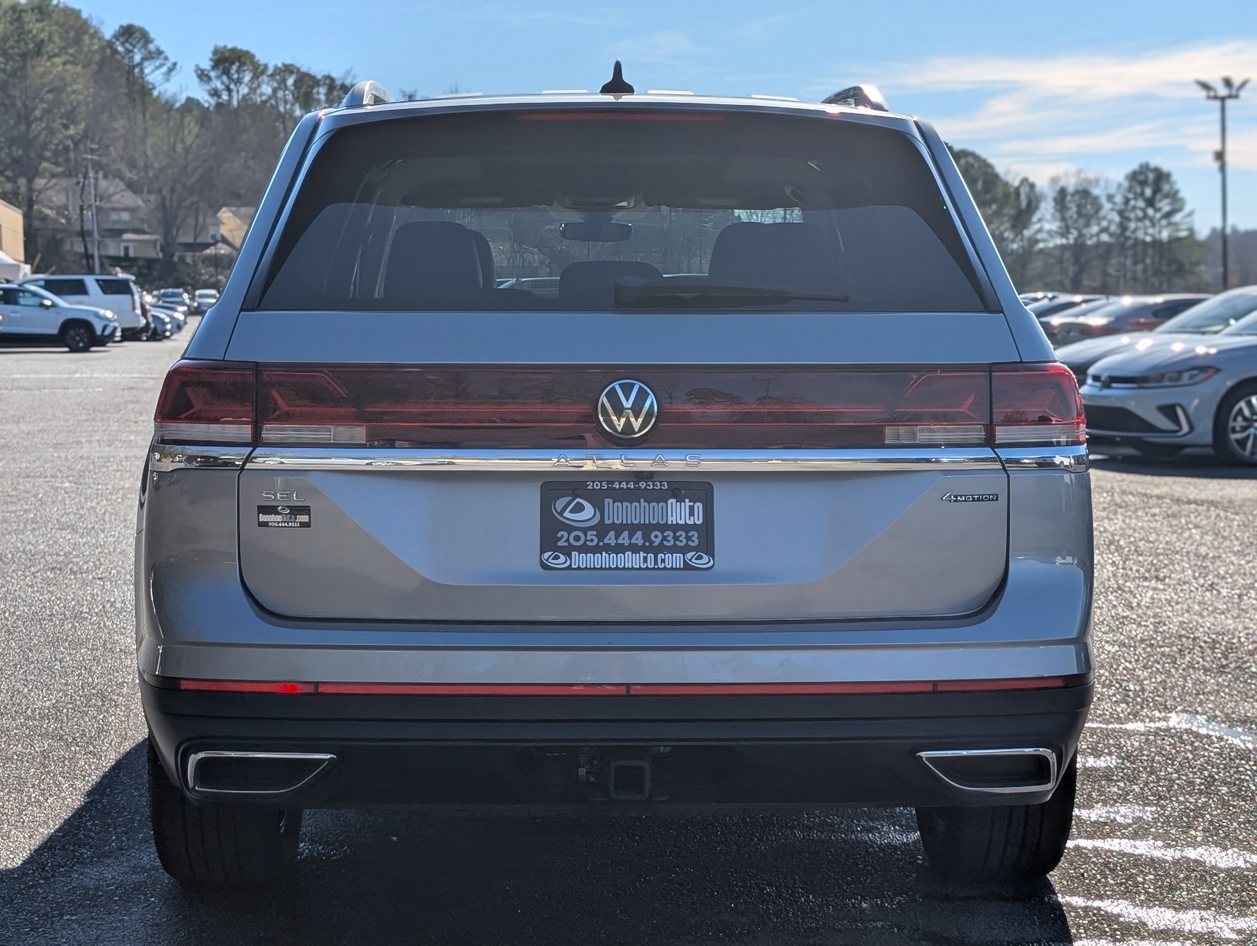 Used 2024 Volkswagen Atlas SEL image 8