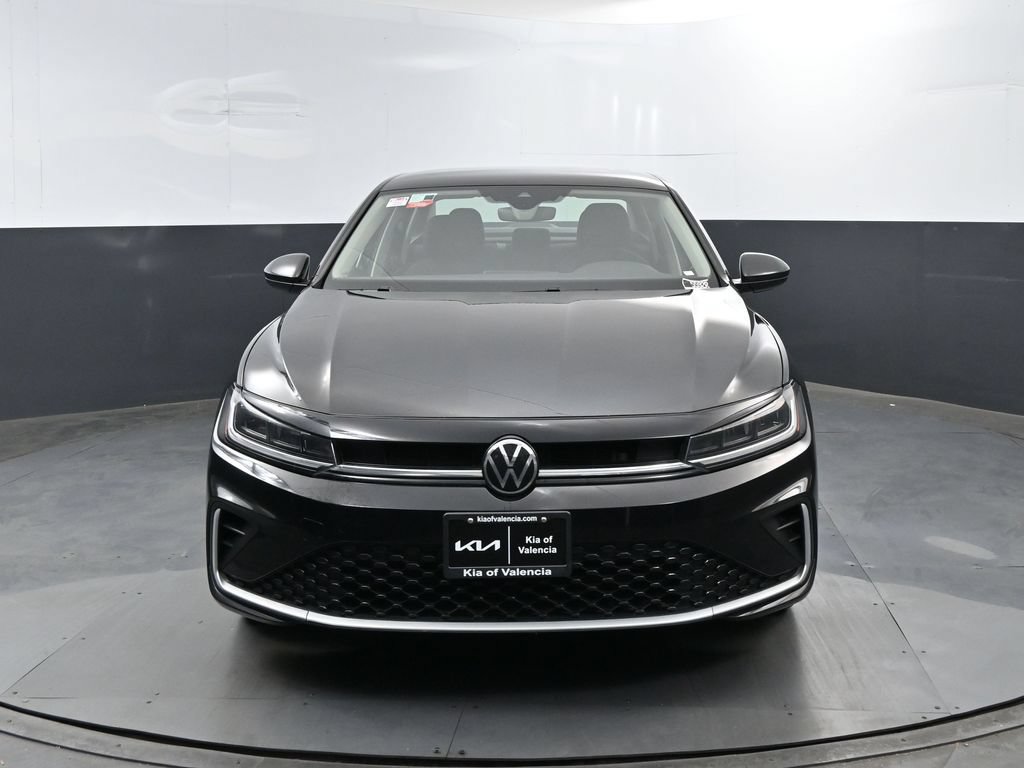 Used 2025 Volkswagen Jetta S FWD image 2