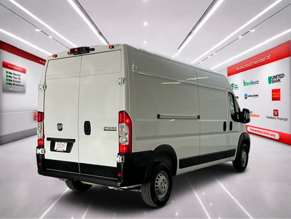 Used 2025 RAM ProMaster 2500 w/ Convenience Group FWD image 7