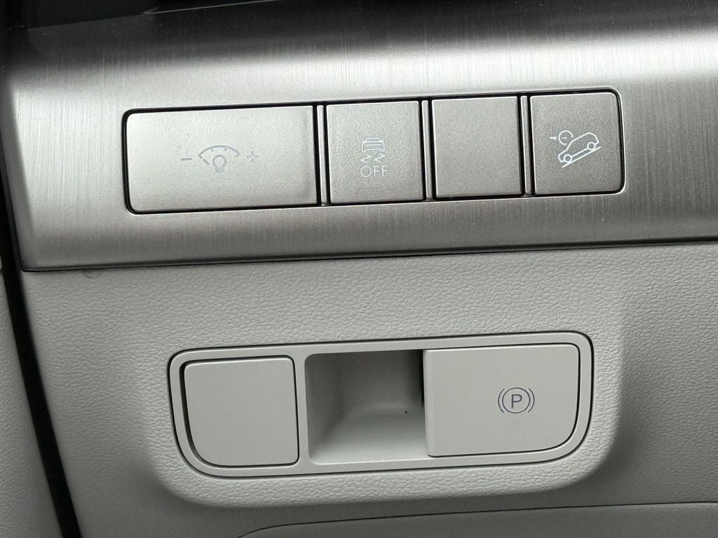 Used 2026 Hyundai Kona SEL Sport AWD/4WD image 19