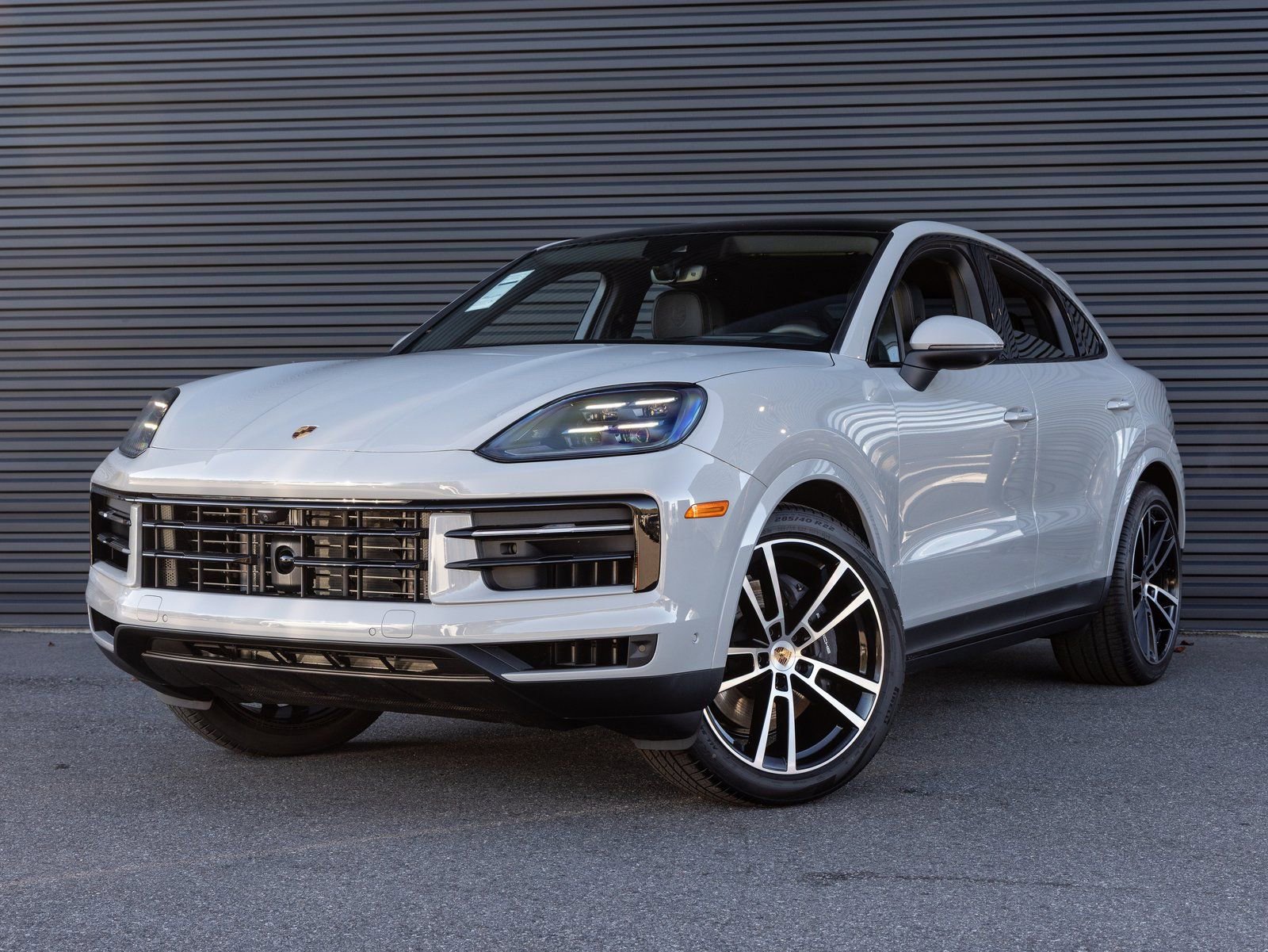New 2026 Porsche Cayenne Coupe image 1