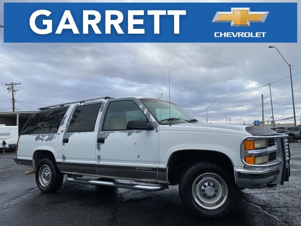 Used 1994 Chevrolet Suburban 2500 image 1