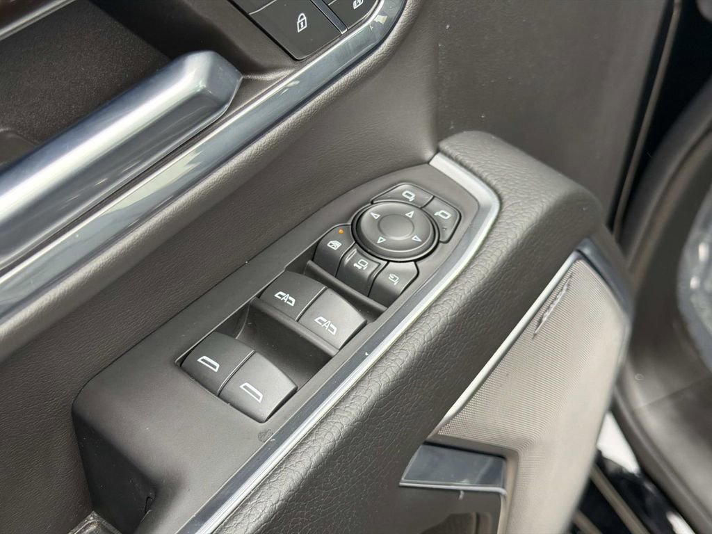 Used 2024 GMC Sierra 2500 Denali w/ Denali Reserve Package image 23