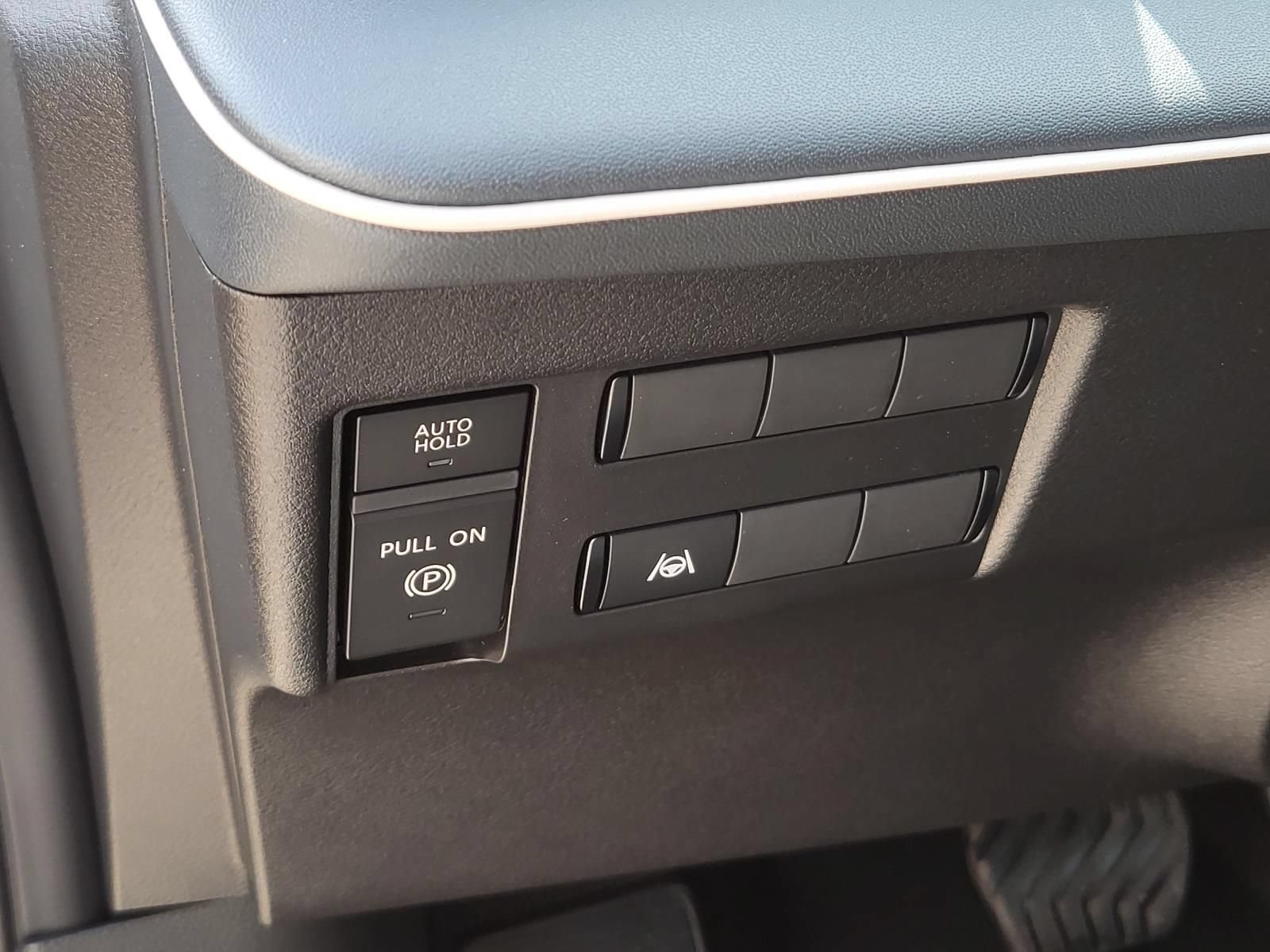 New 2026 Nissan Leaf SV+ w/ Floor Mat Package (SV+) FWD image 18