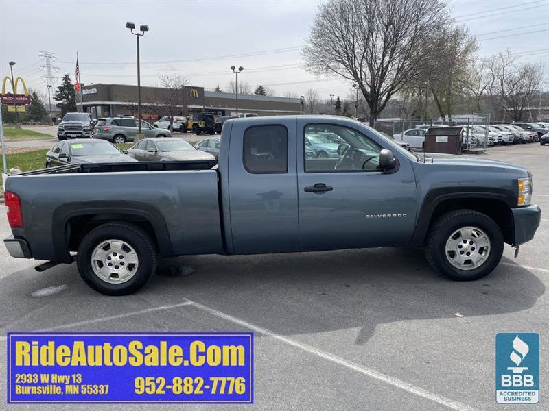 Used 2011 Chevrolet Silverado 1500 LT w/ All-Star Edition RWD image 4