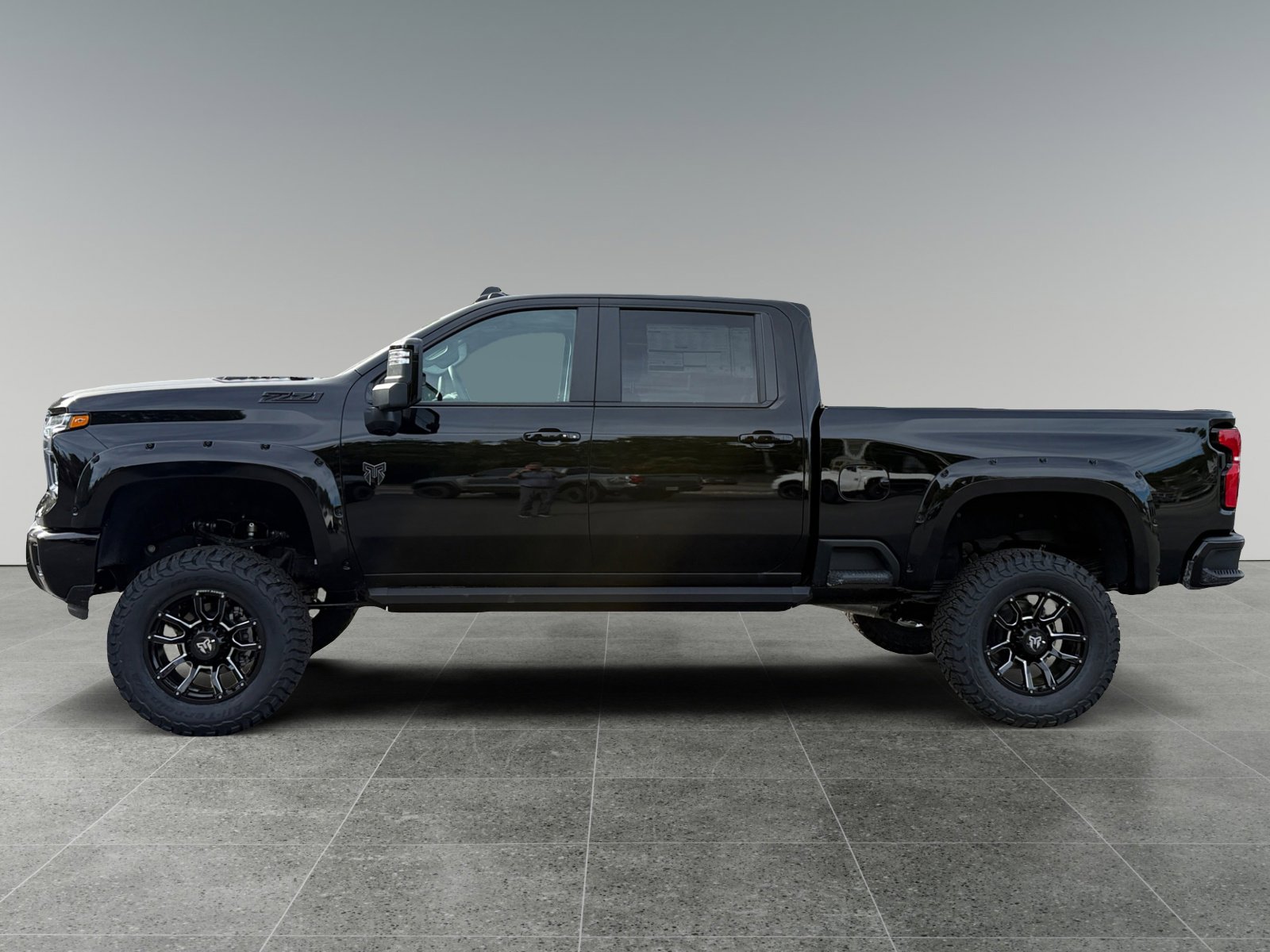New 2025 Chevrolet Silverado 2500 LT w/ Trail Boss Package image 2