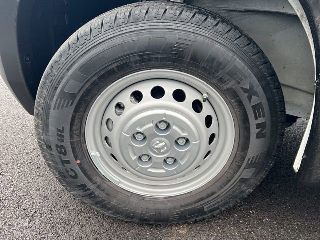 Used 2024 RAM ProMaster 2500 w/ Convenience Group image 41