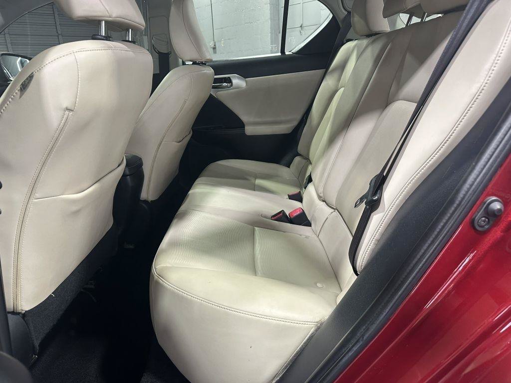 Used 2013 Lexus CT 200h FWD image 25