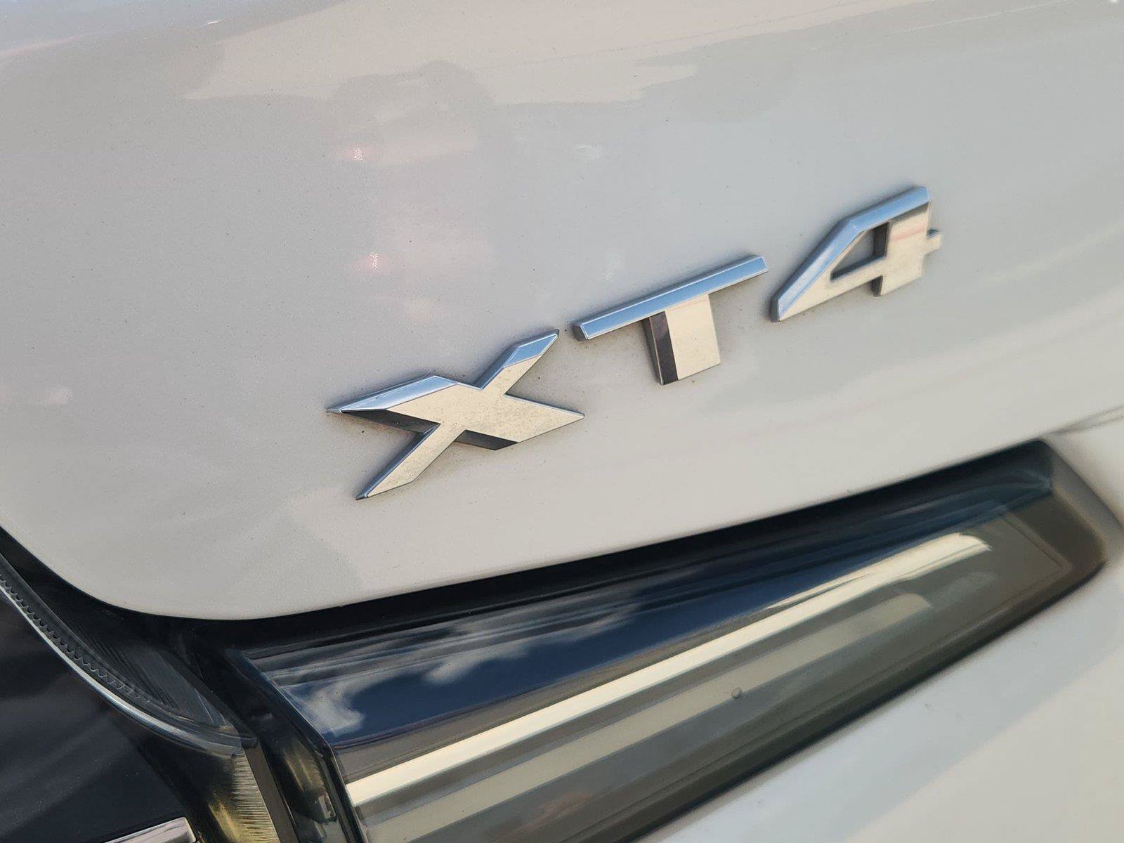 Certified 2022 Cadillac XT4 Sport FWD image 32