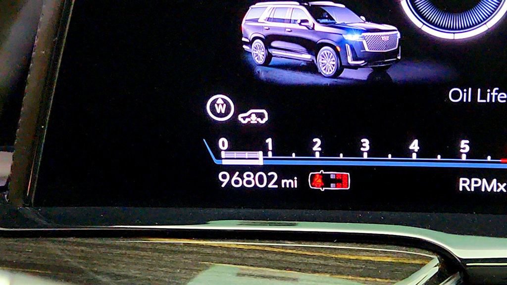 Used 2021 Cadillac Escalade Sport w/ Driver Assist Tech Package image 16