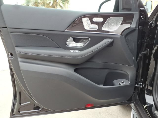 New 2026 Mercedes-Benz GLS 450 4MATIC image 12