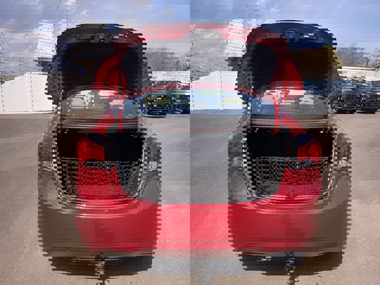 Used 2013 Hyundai Elantra Limited FWD image 11