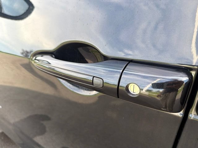 Used 2022 Chrysler Voyager LX FWD image 20