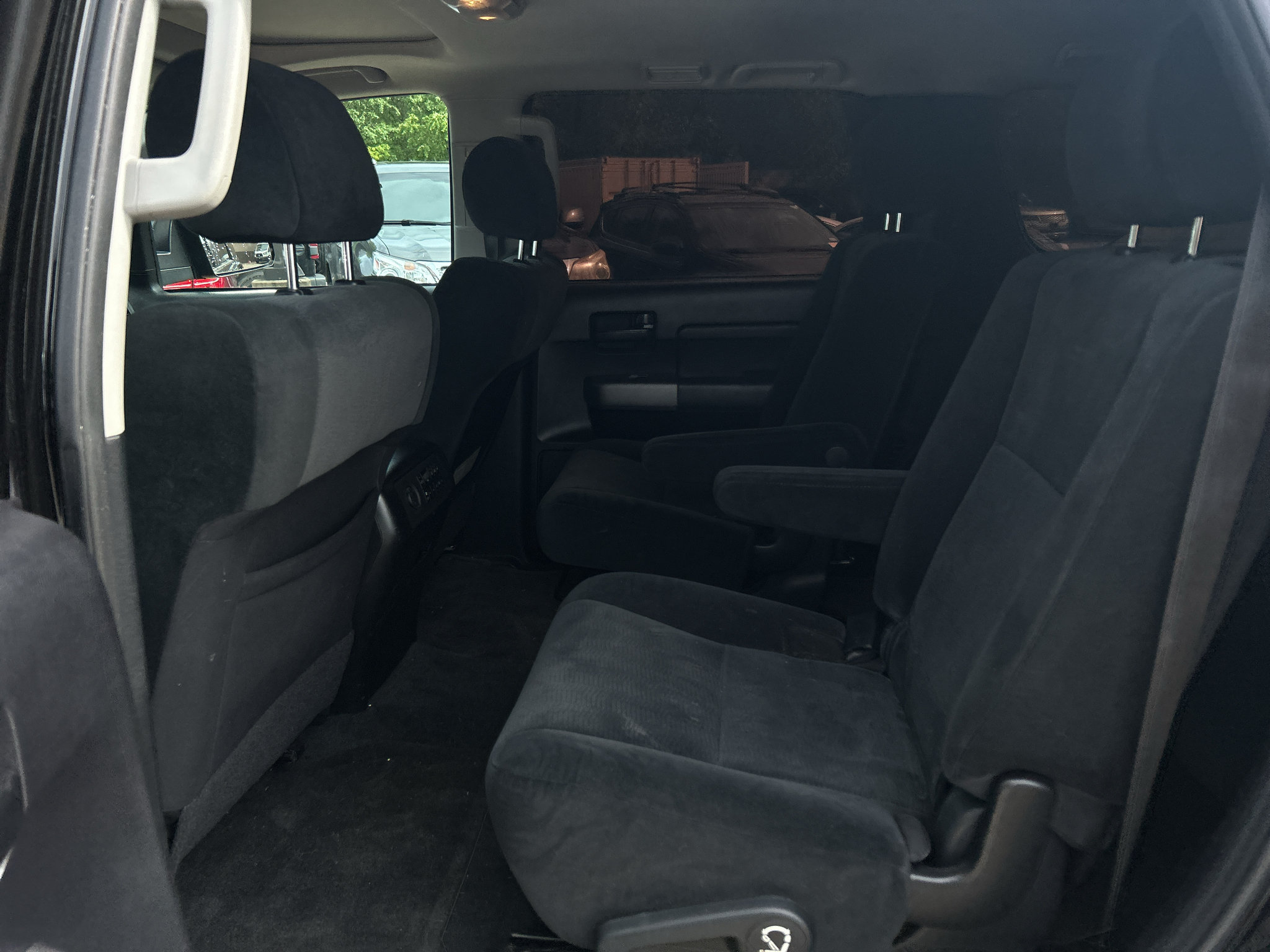 Used 2014 Toyota Sequoia SR5 w/ Sport Appearance Package RWD image 19