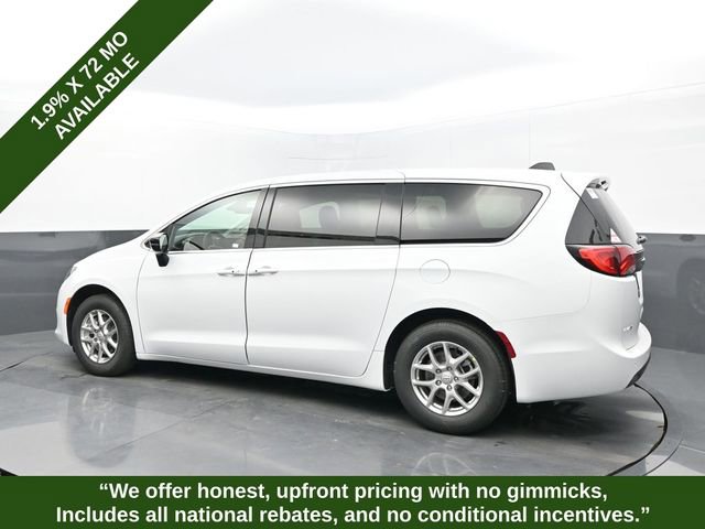 New 2026 Chrysler Voyager LX FWD image 3