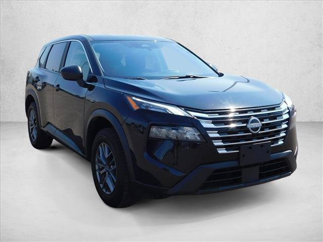 Used 2024 Nissan Rogue S FWD image 5