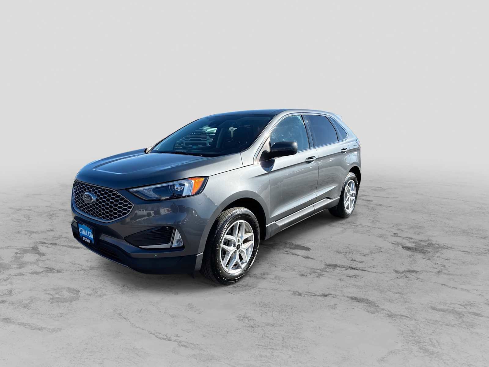 Used 2023 Ford Edge SEL w/ Convenience Package image 4