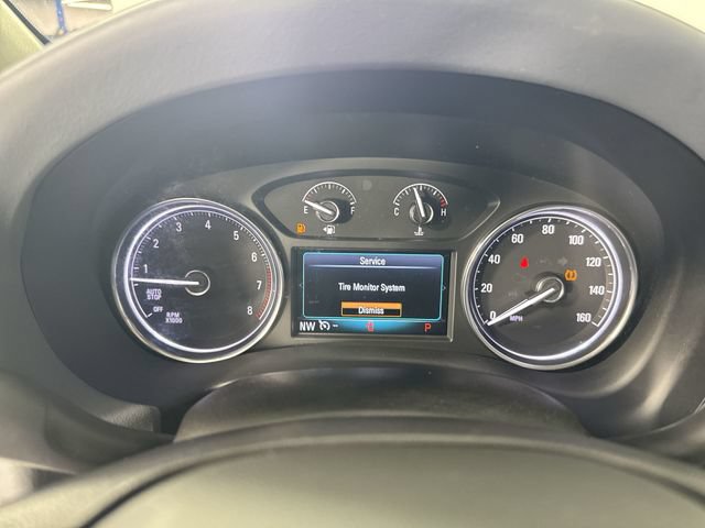 Used 2018 Buick Enclave Essence AWD/4WD image 17