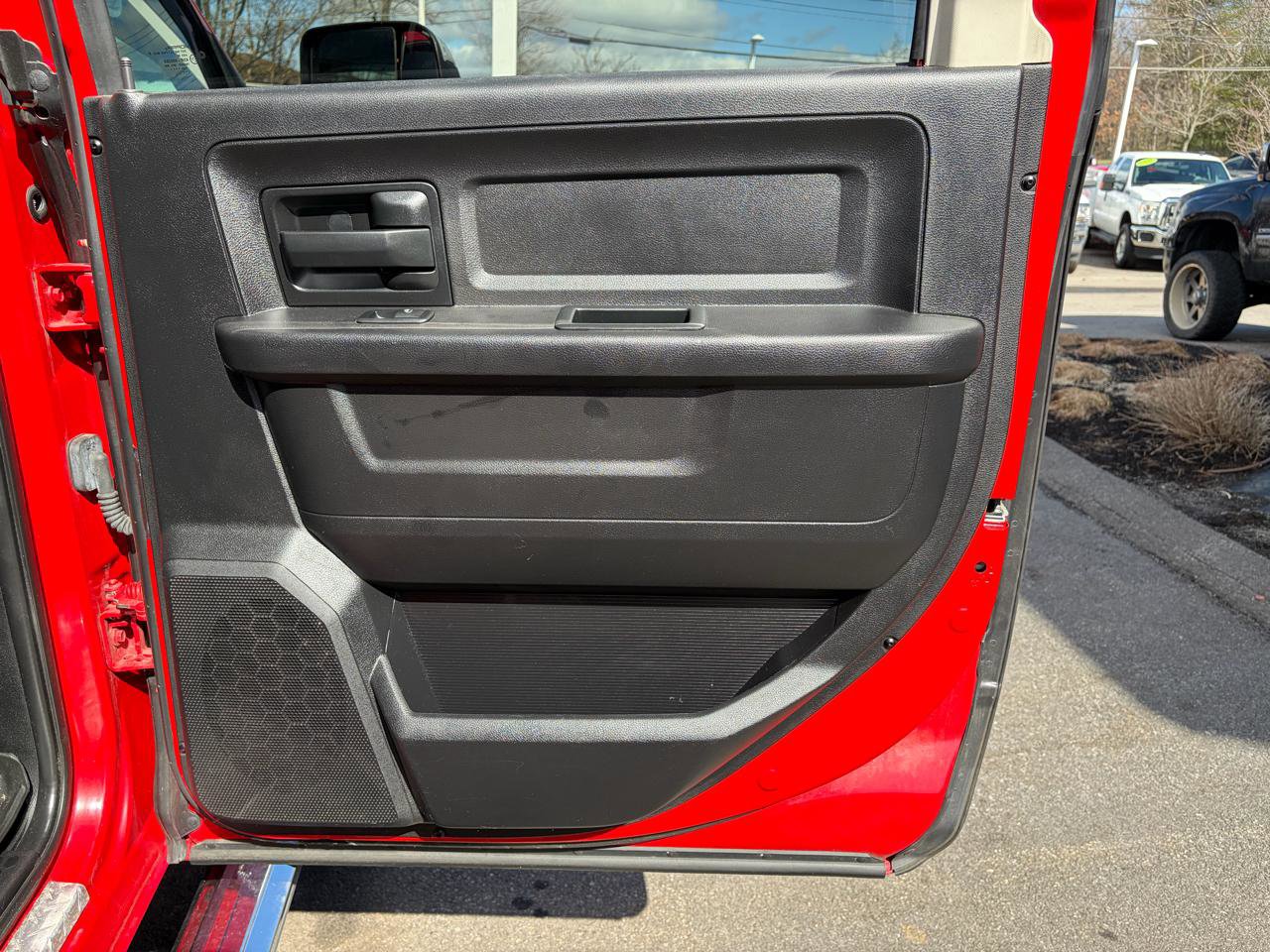 Used 2016 RAM 2500 Tradesman w/ Chrome Appearance Group image 42