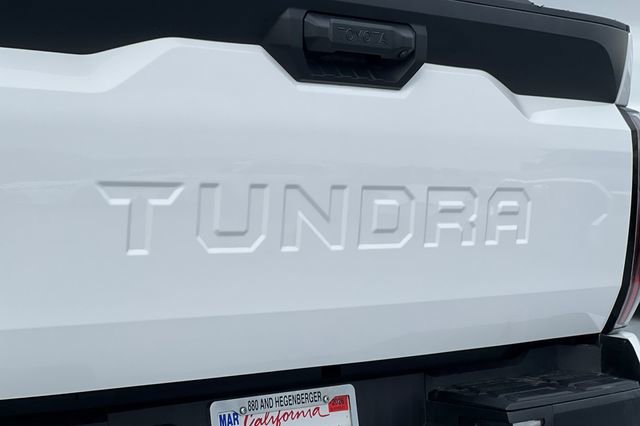 Certified 2025 Toyota Tundra SR5 AWD/4WD image 31