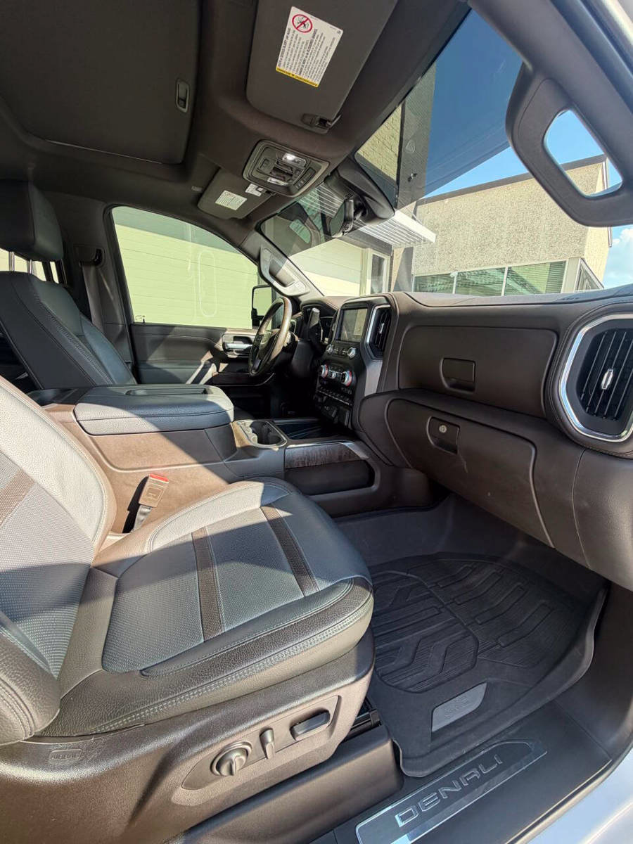 Used 2021 GMC Sierra 2500 Denali w/ Denali Ultimate Package AWD/4WD image 15