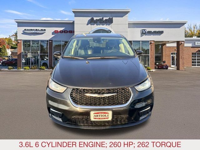 Certified 2023 Chrysler Pacifica Touring-L FWD image 3