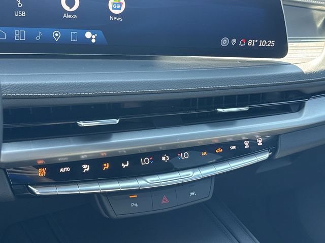 Used 2025 Cadillac XT4 Premium Luxury AWD/4WD image 23