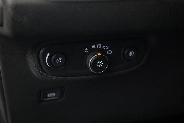 Used 2020 GMC Terrain SLT w/ Preferred Package image 10