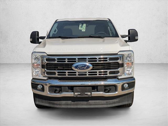 Used 2025 Ford F250 XLT image 2