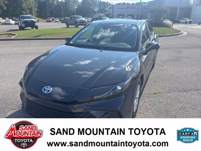 Used 2026 Toyota Camry LE FWD image 7