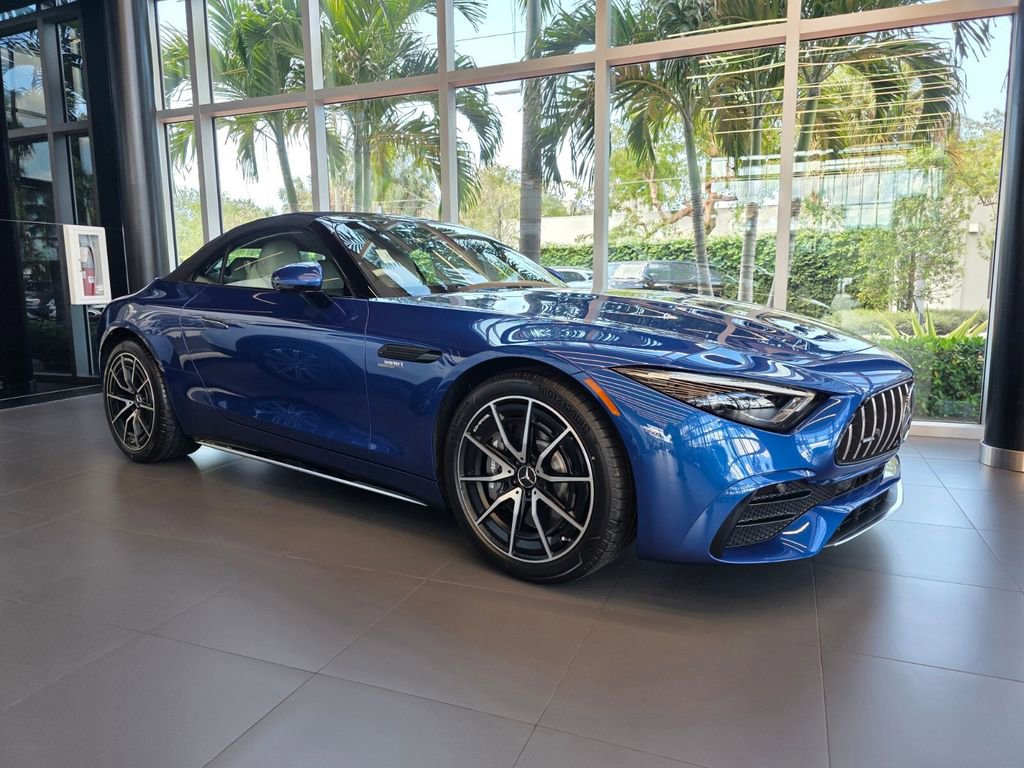 New 2026 Mercedes-Benz SL 43 AMG image 1