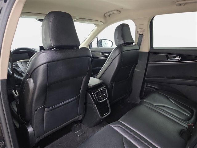 Certified 2022 Lincoln Nautilus AWD image 10