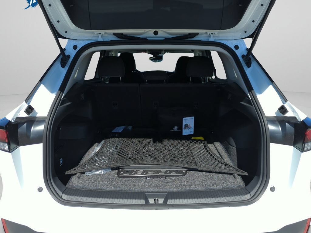 New 2026 Volkswagen Tiguan S FWD image 42