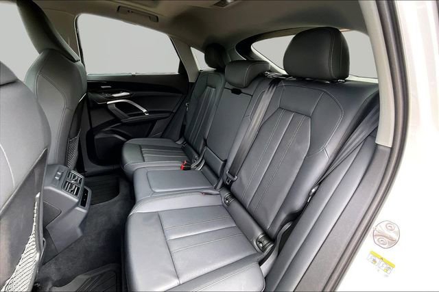 Used 2025 Audi Q5 Premium Plus w/ Premium Plus AWD/4WD image 28