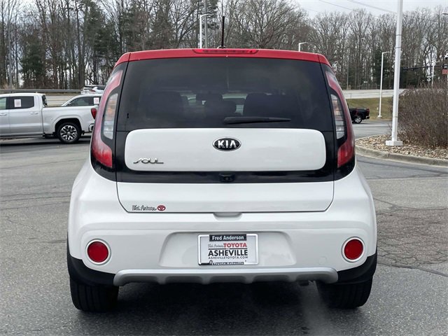 Used 2017 Kia Soul + w/ Designer's Package image 4