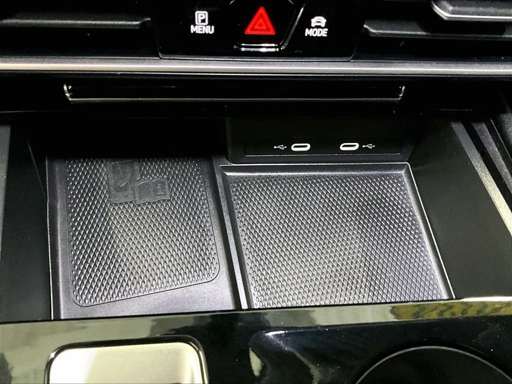 Used 2024 Volkswagen Atlas SEL AWD/4WD image 27