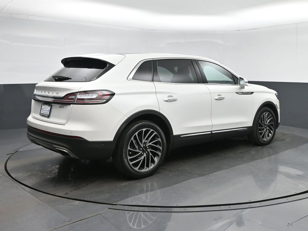 Used 2020 Lincoln Nautilus Reserve w/ Equipment Group 201A FWD image 7