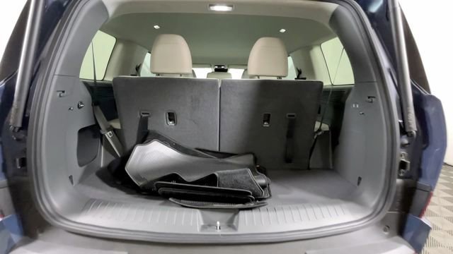 Used 2025 Hyundai Santa Fe SEL FWD image 14