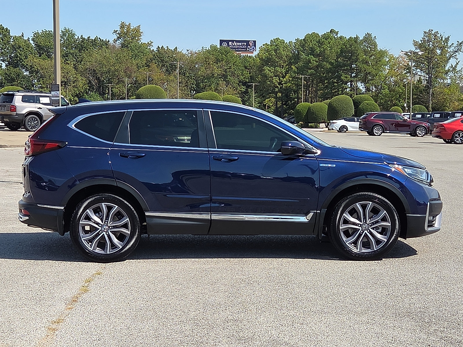 Used 2022 Honda CR-V Touring image 6