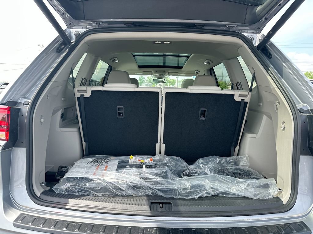 New 2025 Volkswagen Atlas SE image 79