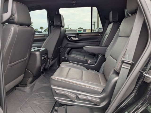Used 2022 Chevrolet Tahoe High Country AWD/4WD image 14